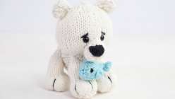 Knitted Polar Bear