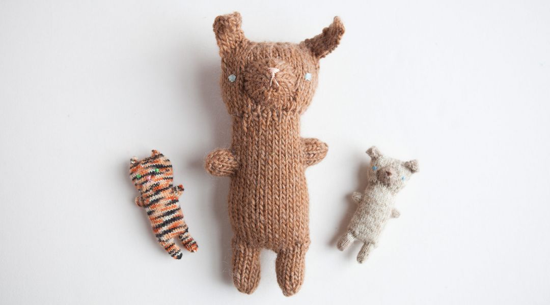 Knitted Puppy and Kitty