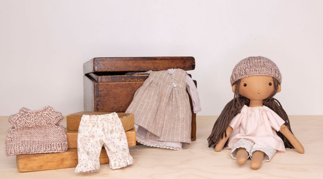 Sew a Wardrobe For a 14-Inch Rag Doll
