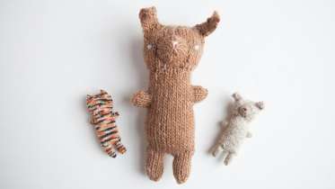 Knitted Puppy and Kitty