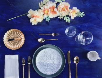 Place Setting: 11/21/16