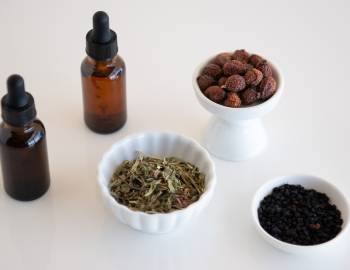 Make Herbal Tinctures